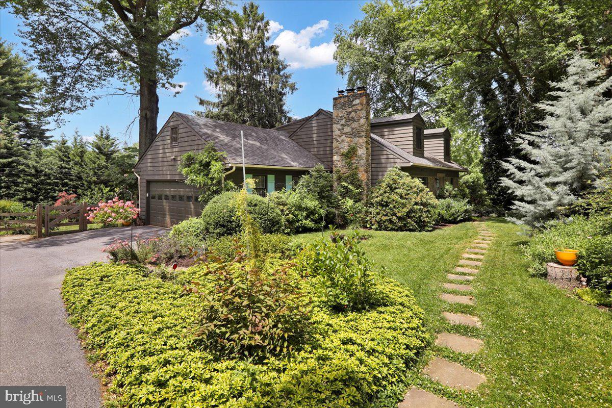 BLOSSOM HILL - Residential