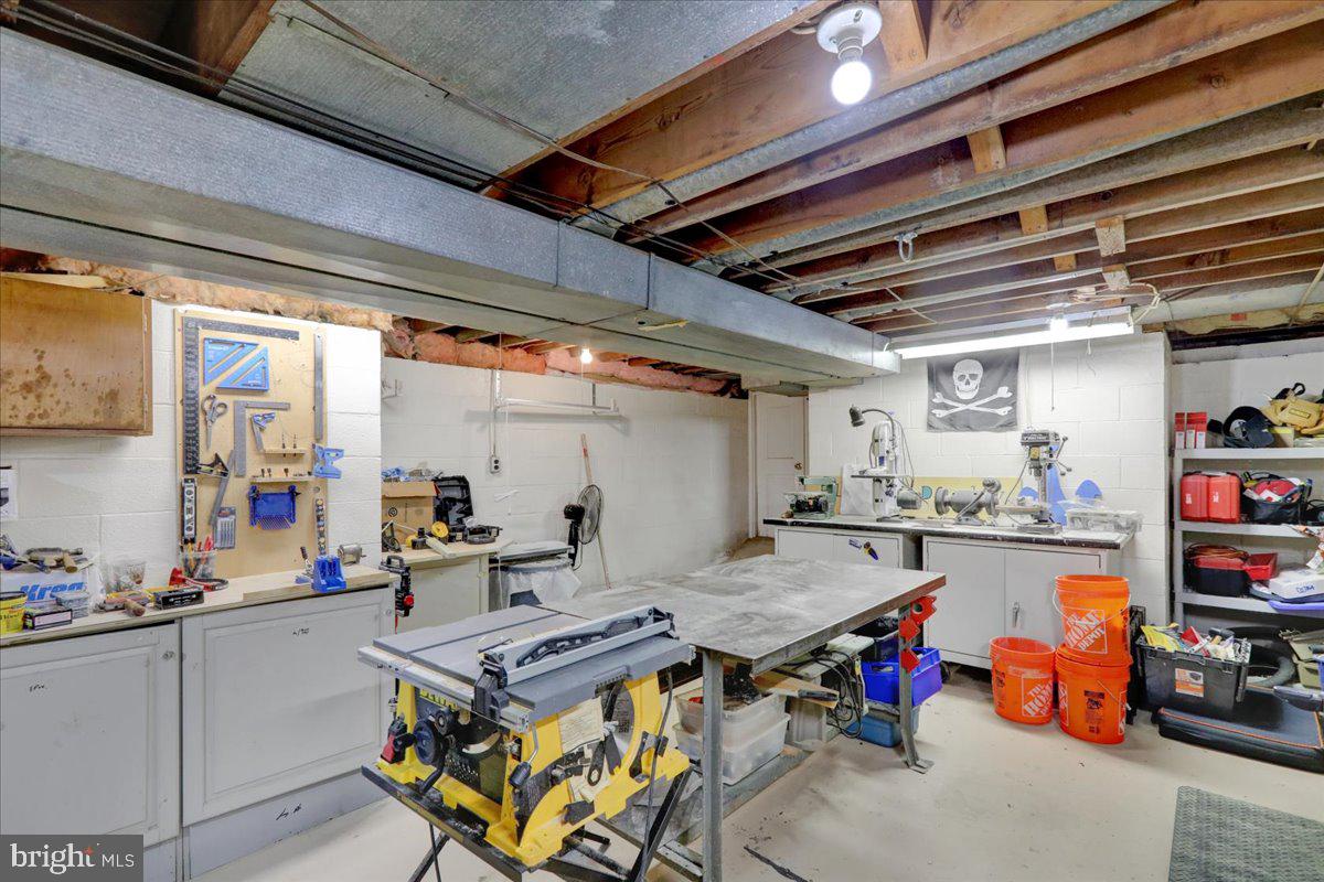 BLOSSOM HILL - Residential