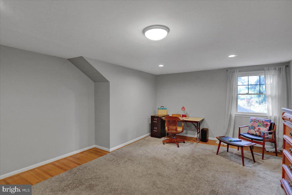 BLOSSOM HILL - Residential