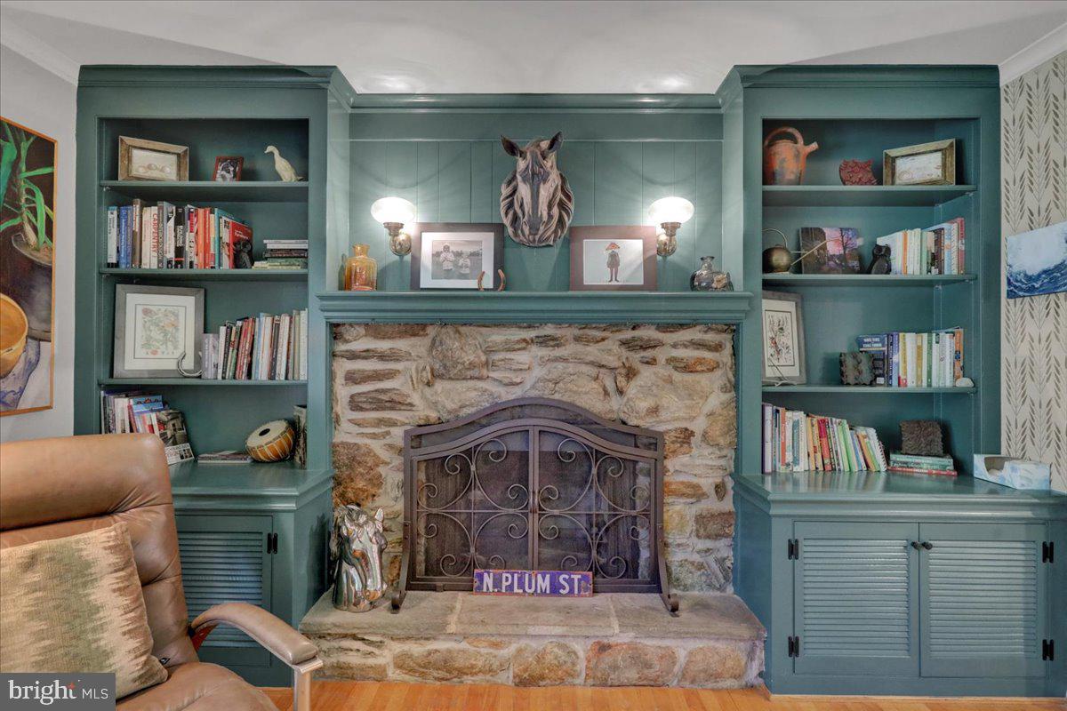 BLOSSOM HILL - Residential