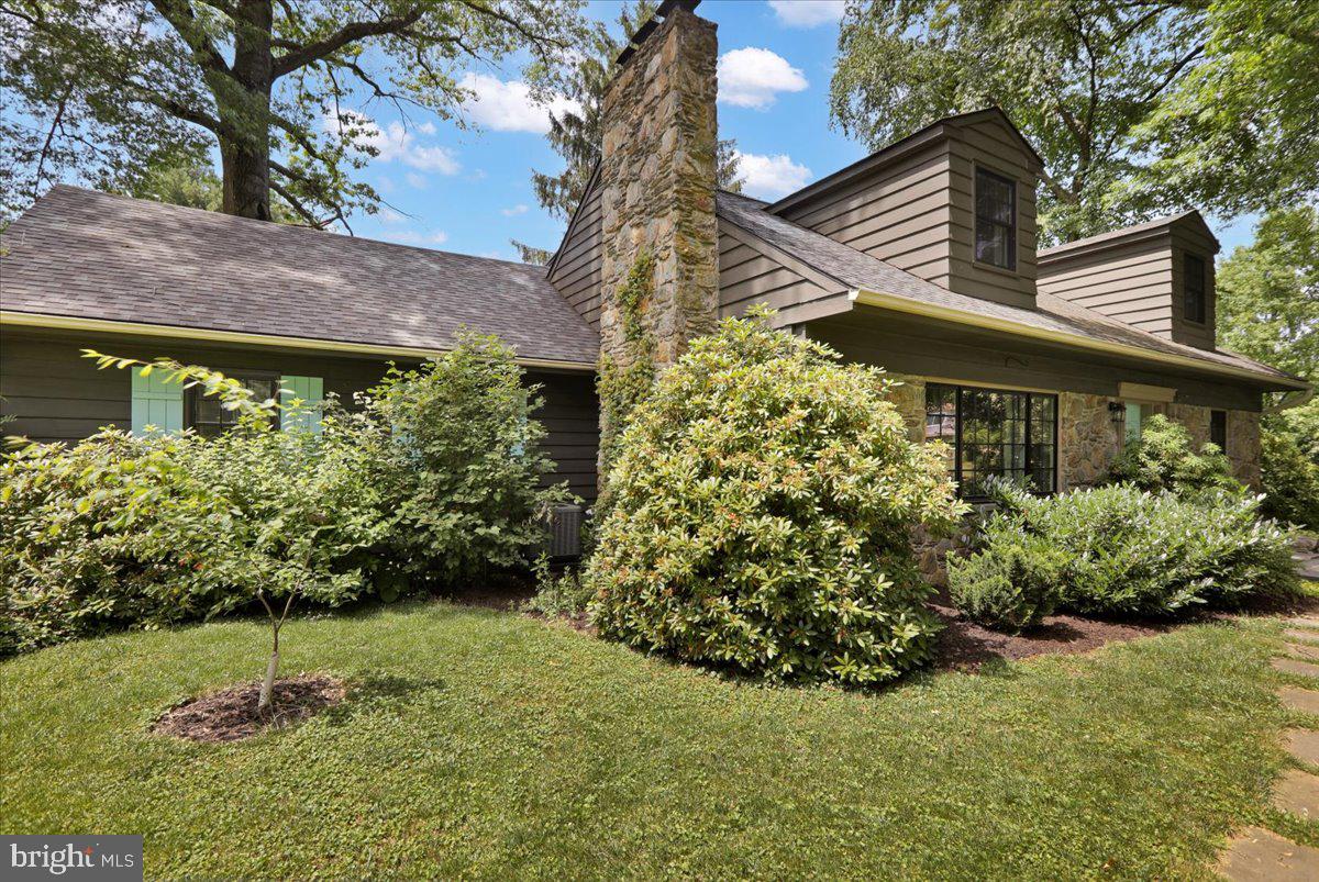 BLOSSOM HILL - Residential