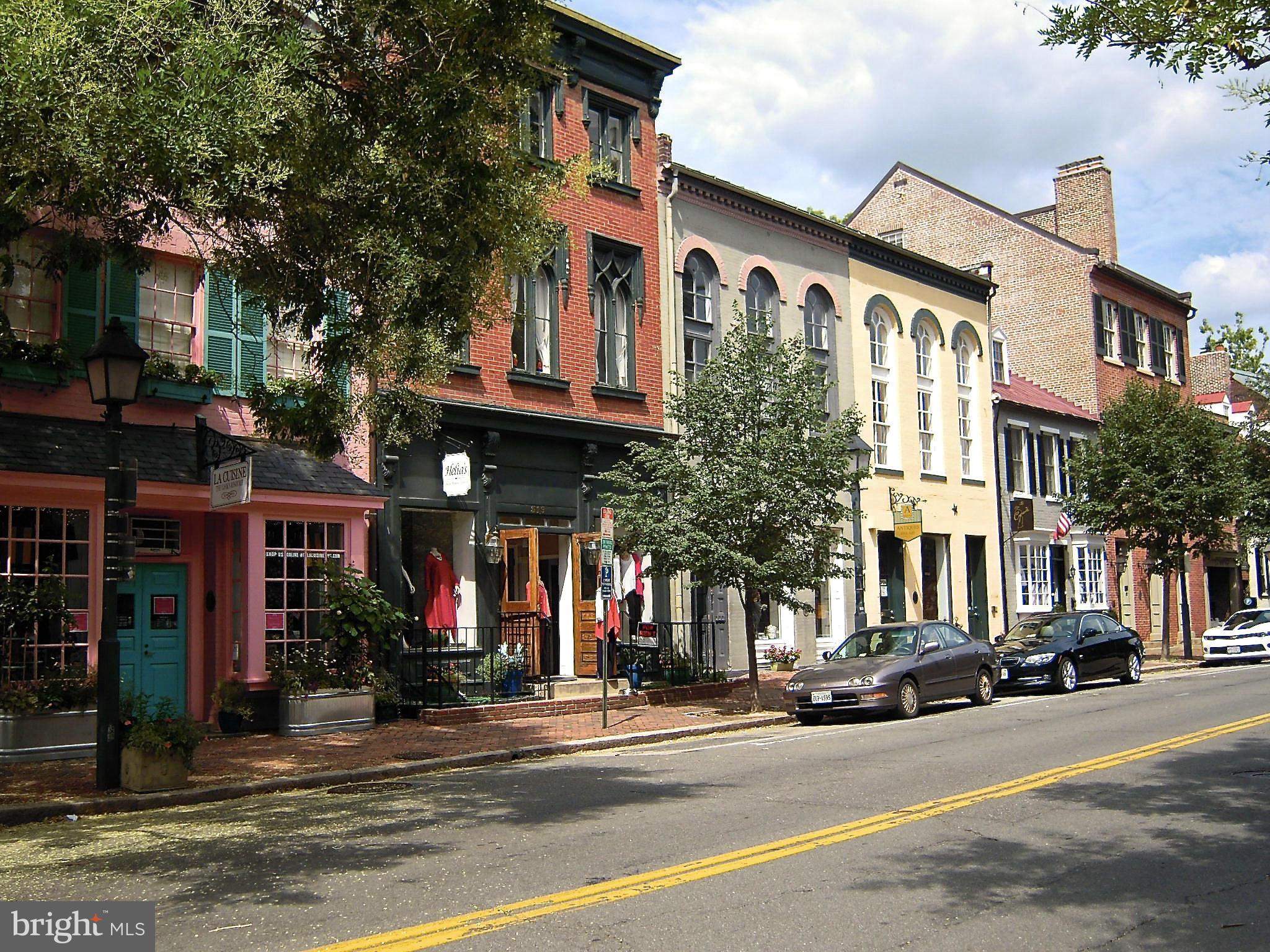 CHELSEA - Residential