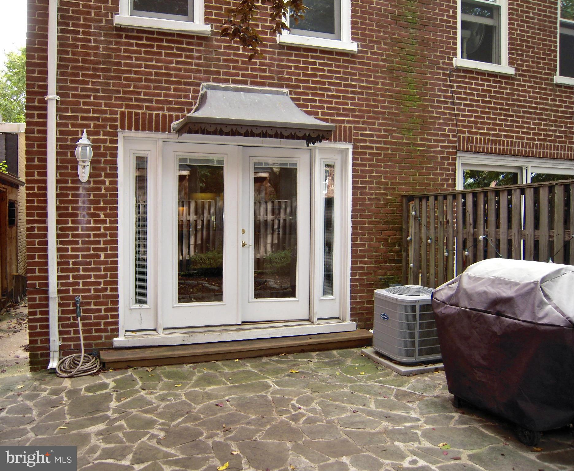 CHELSEA - Residential