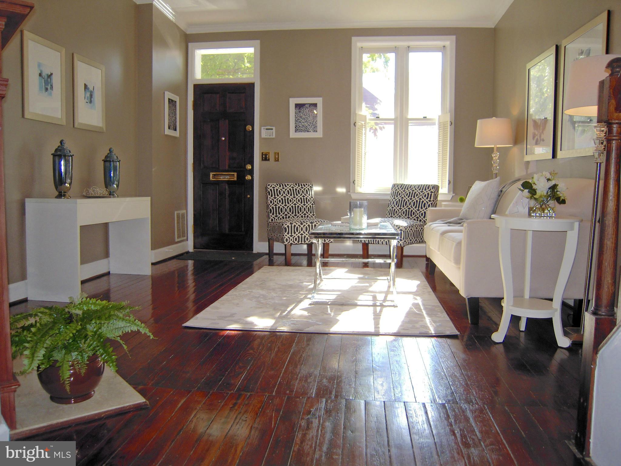 CHELSEA - Residential