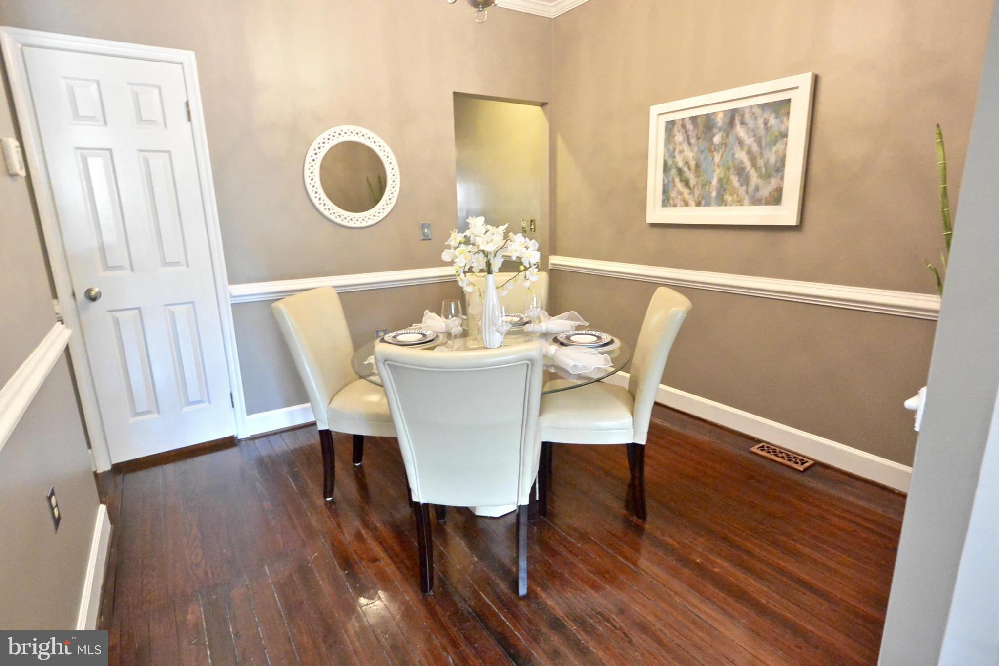 CHELSEA - Residential