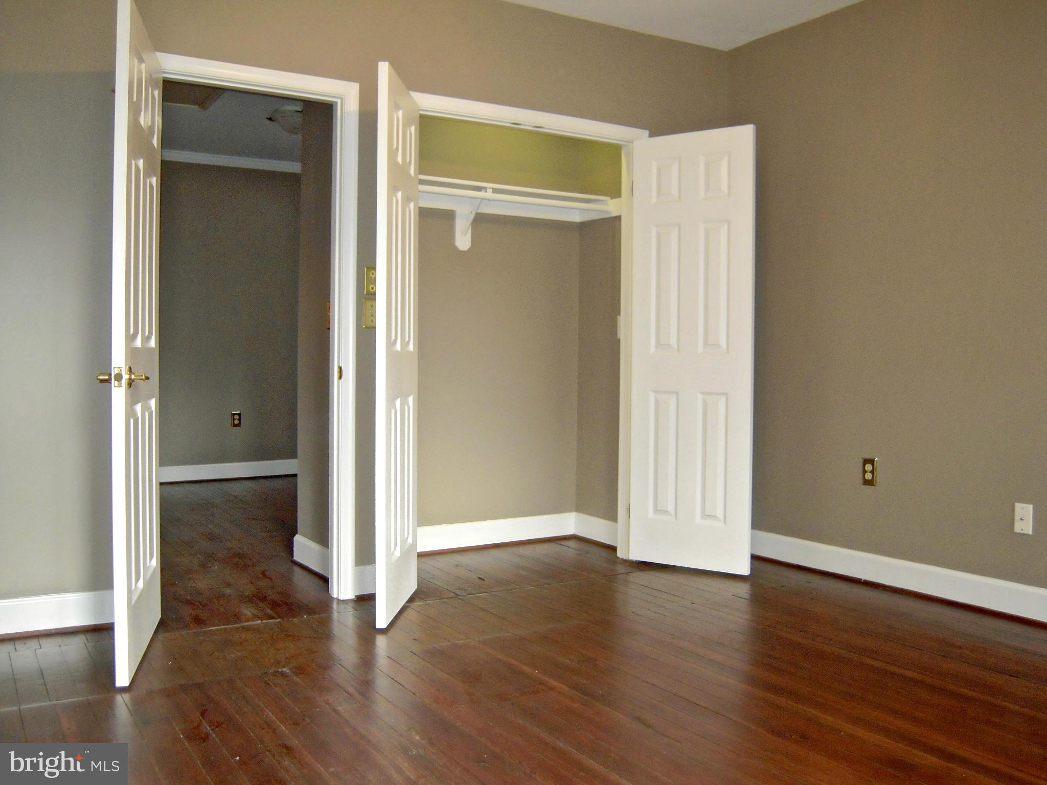 CHELSEA - Residential