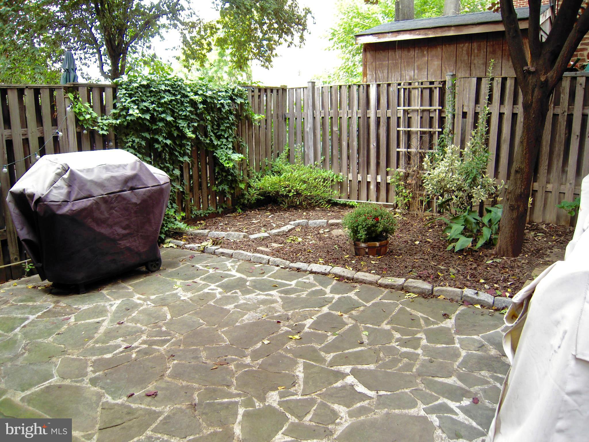 CHELSEA - Residential