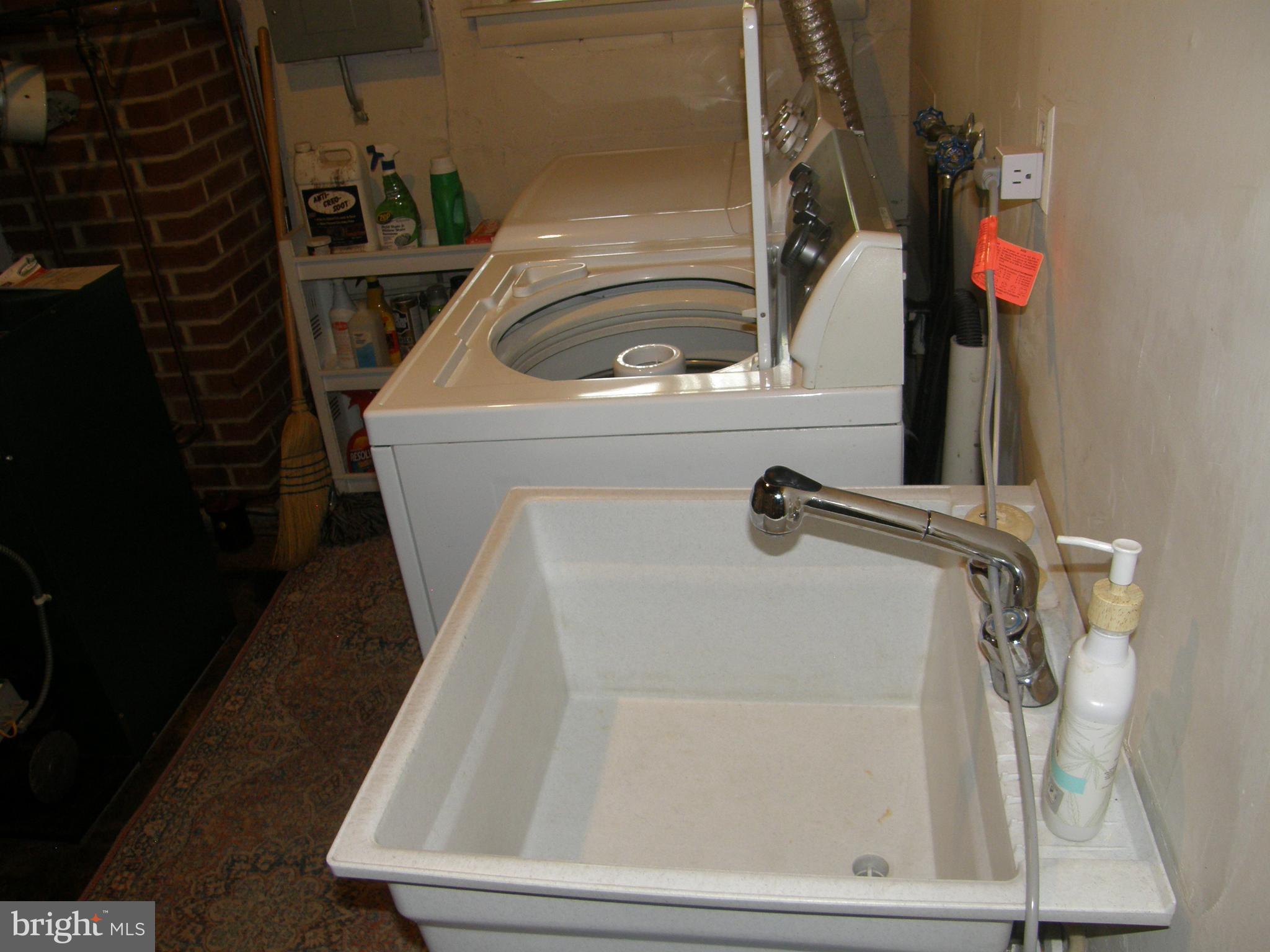 TOWN CREEK - Residential