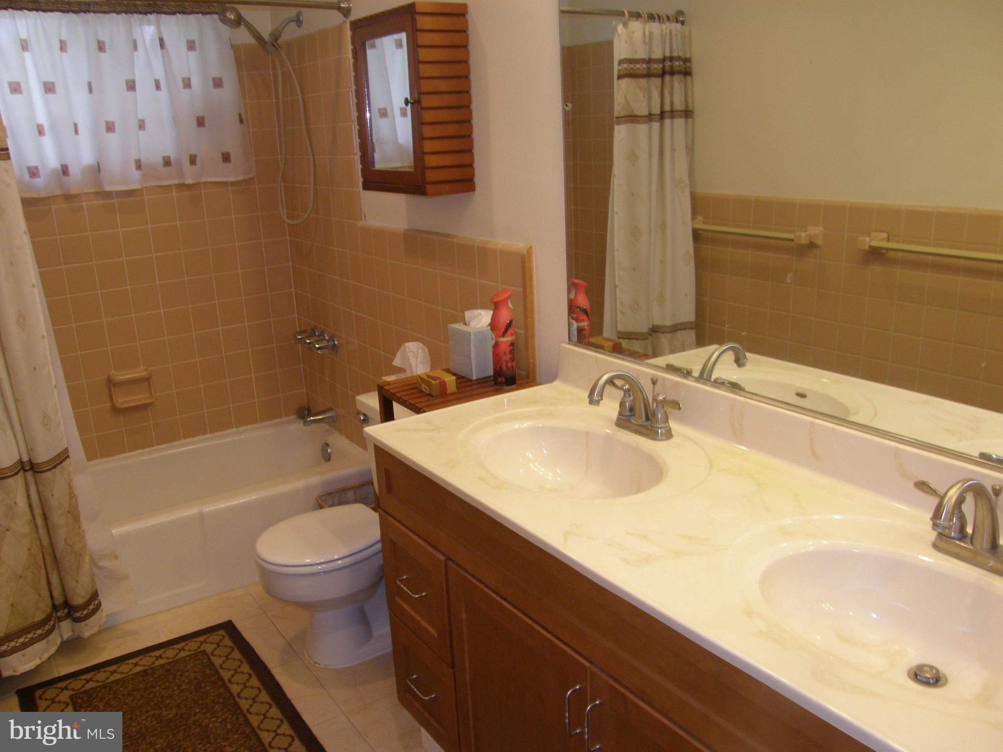 TOWN CREEK - Residential