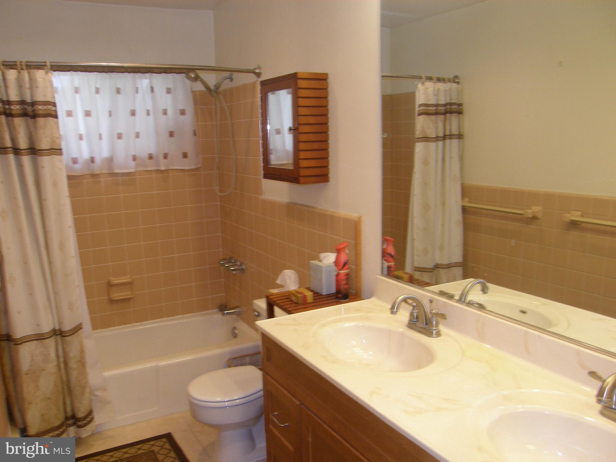 TOWN CREEK - Residential