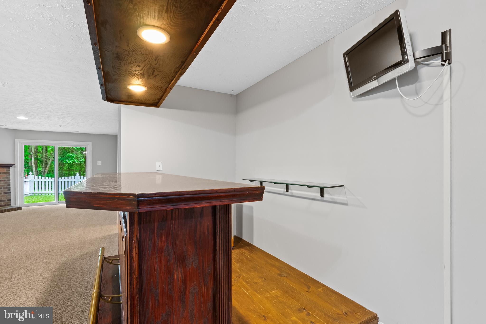 REISTERSTOWN VILLAGE - Residential Lease