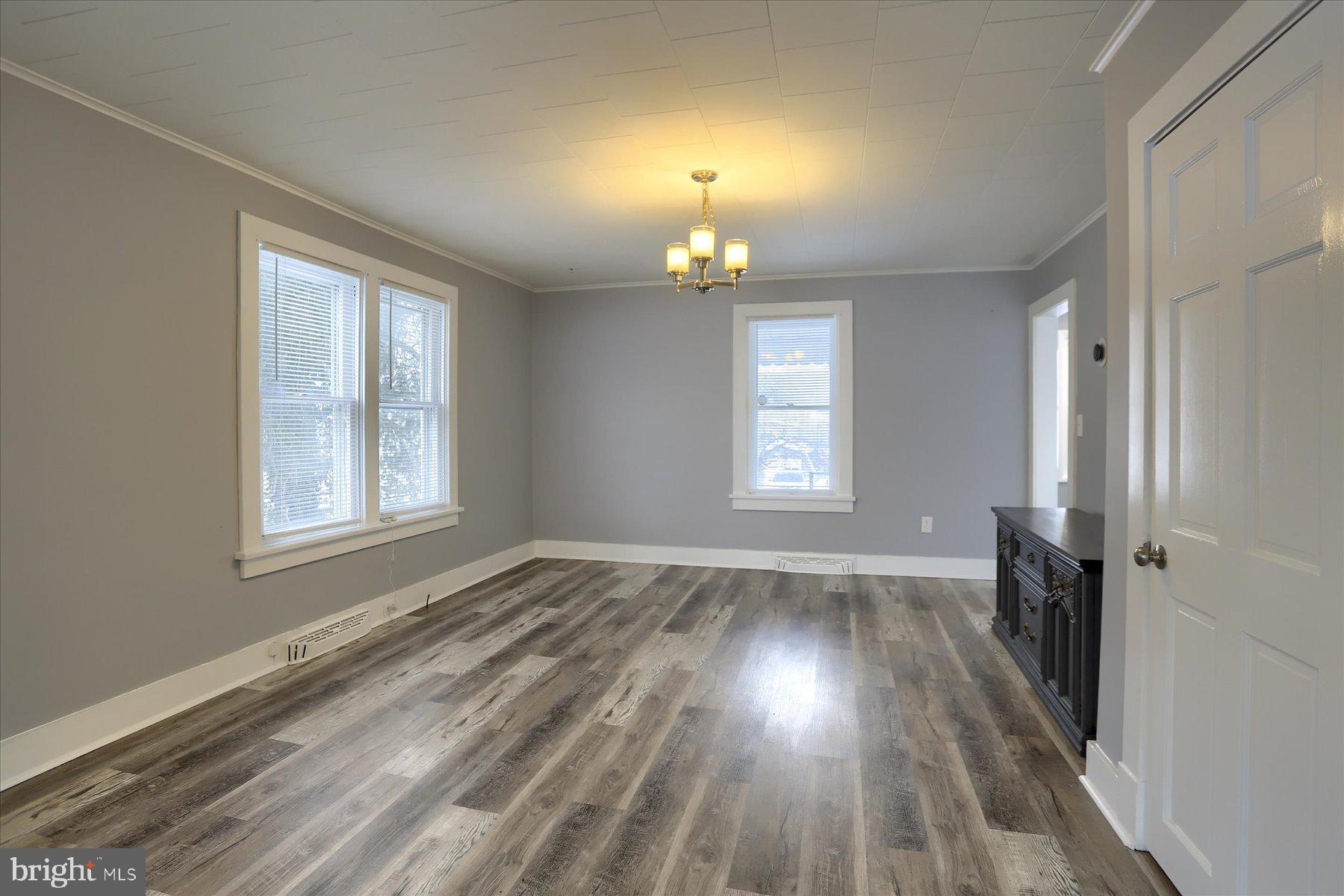 LEWISTOWN BORO - Residential