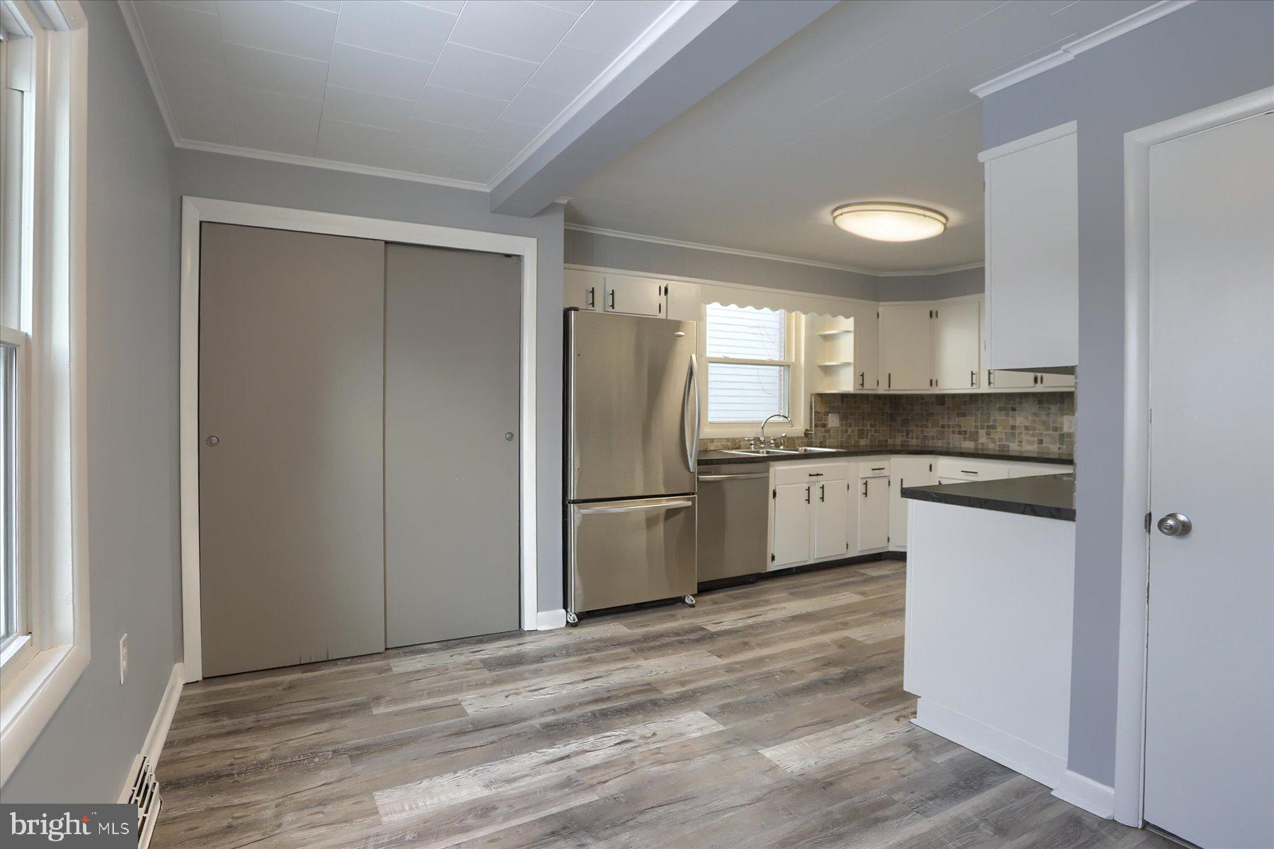 LEWISTOWN BORO - Residential