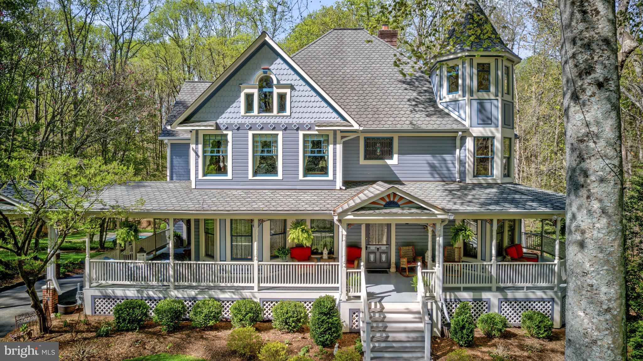204 RIVER PARK DRIVE