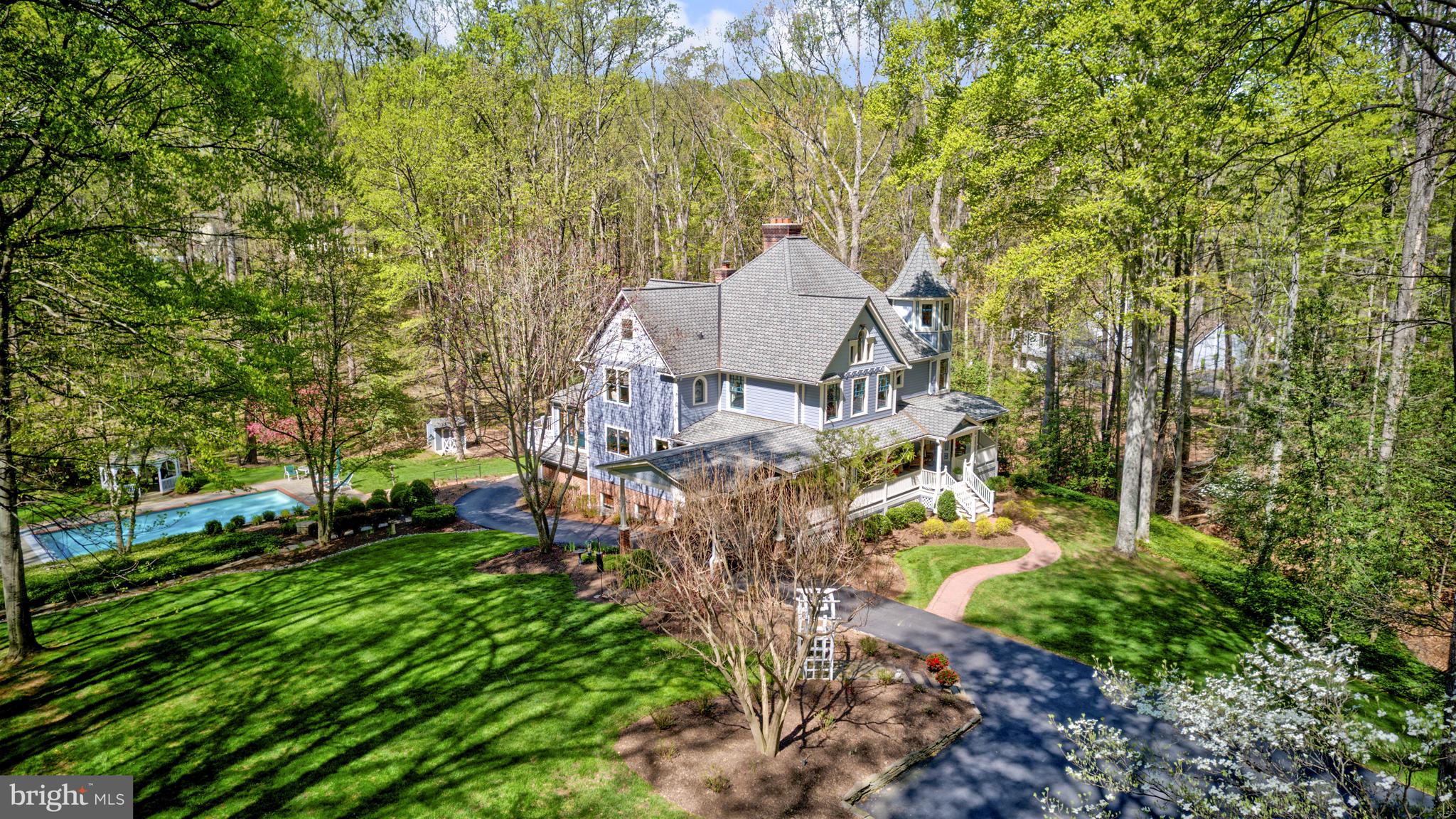 204 RIVER PARK DRIVE