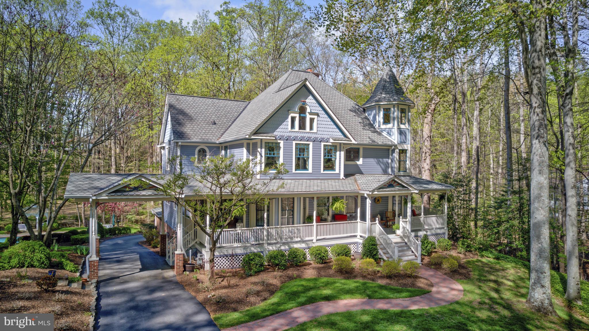 204 RIVER PARK DRIVE