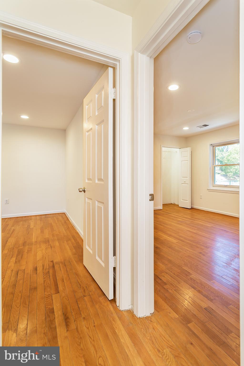 DALEVIEW MANOR - Residential