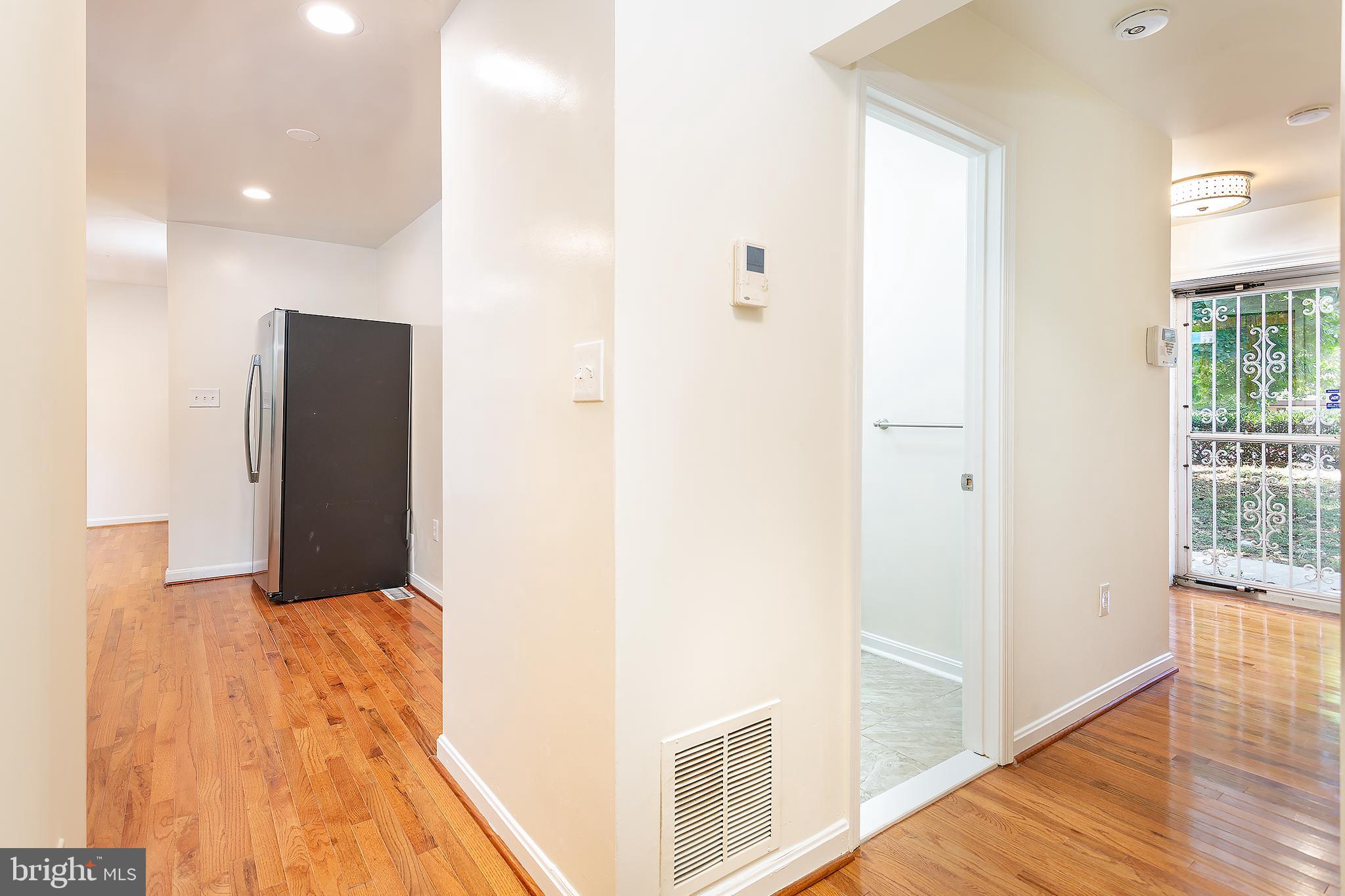 DALEVIEW MANOR - Residential