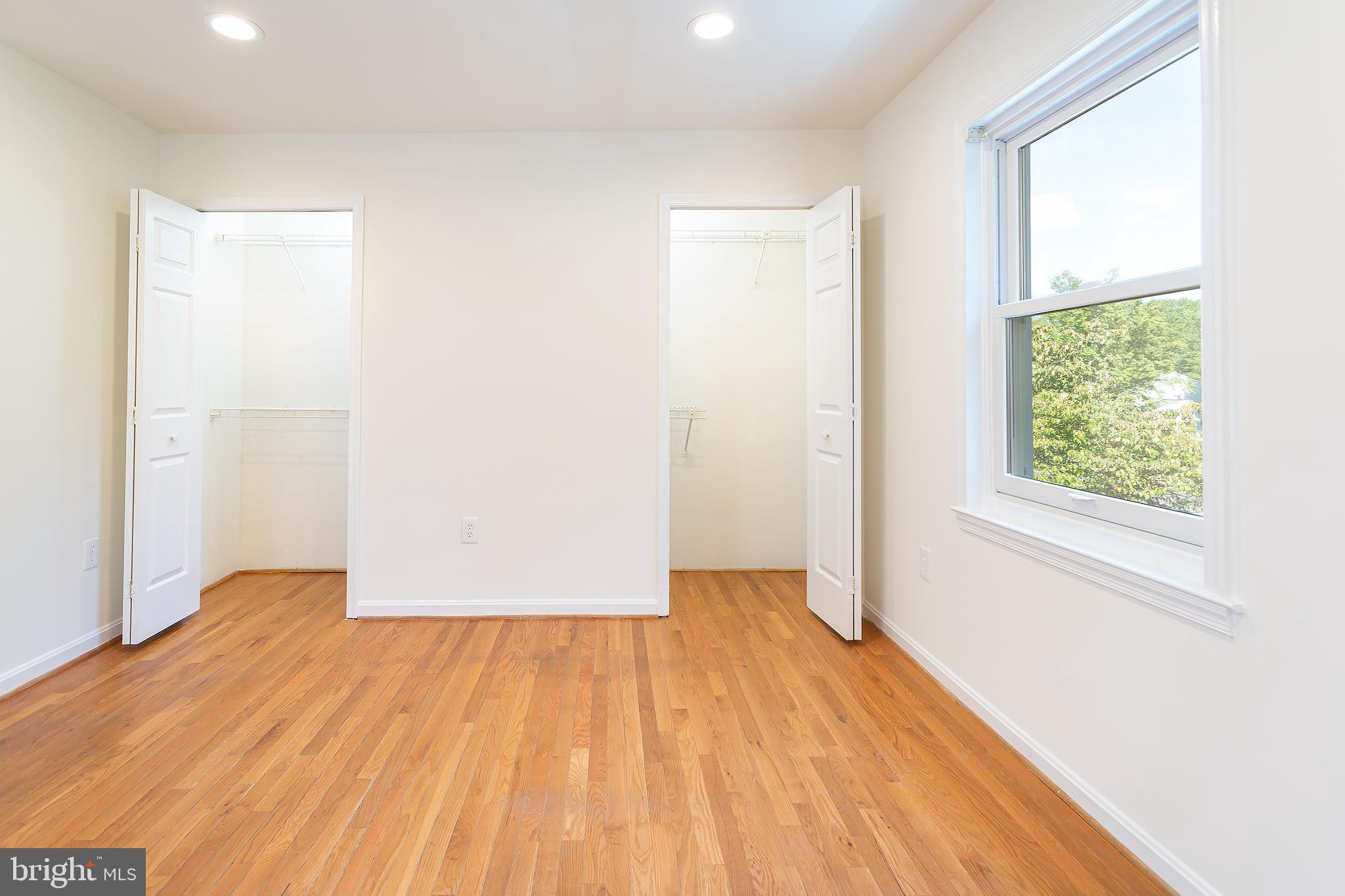 DALEVIEW MANOR - Residential