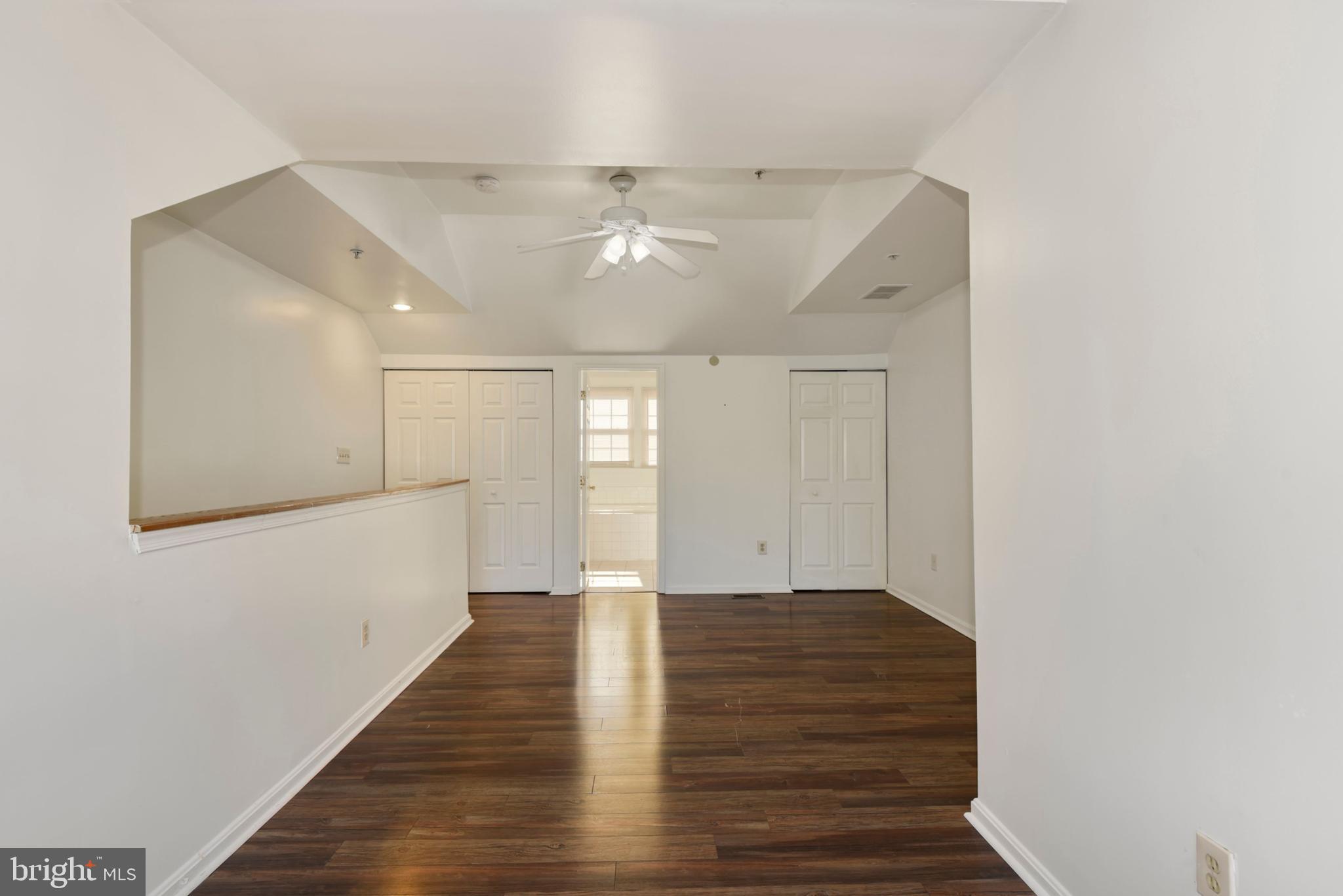 NEWTOWN - Residential Lease