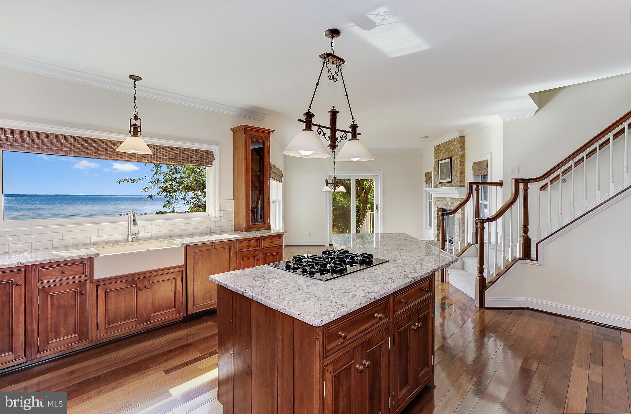 COVE CREEK CLUB - Residential