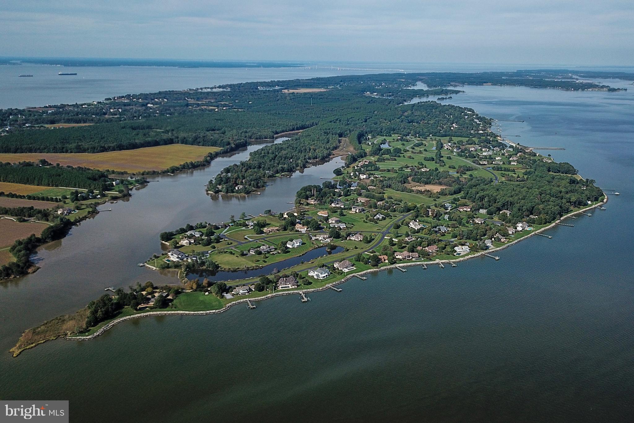 COVE CREEK CLUB - Residential