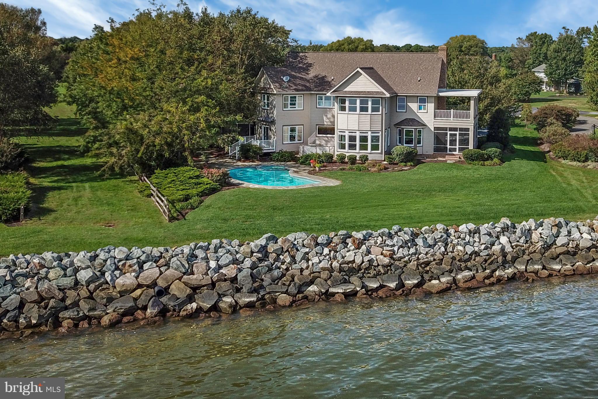 COVE CREEK CLUB - Residential