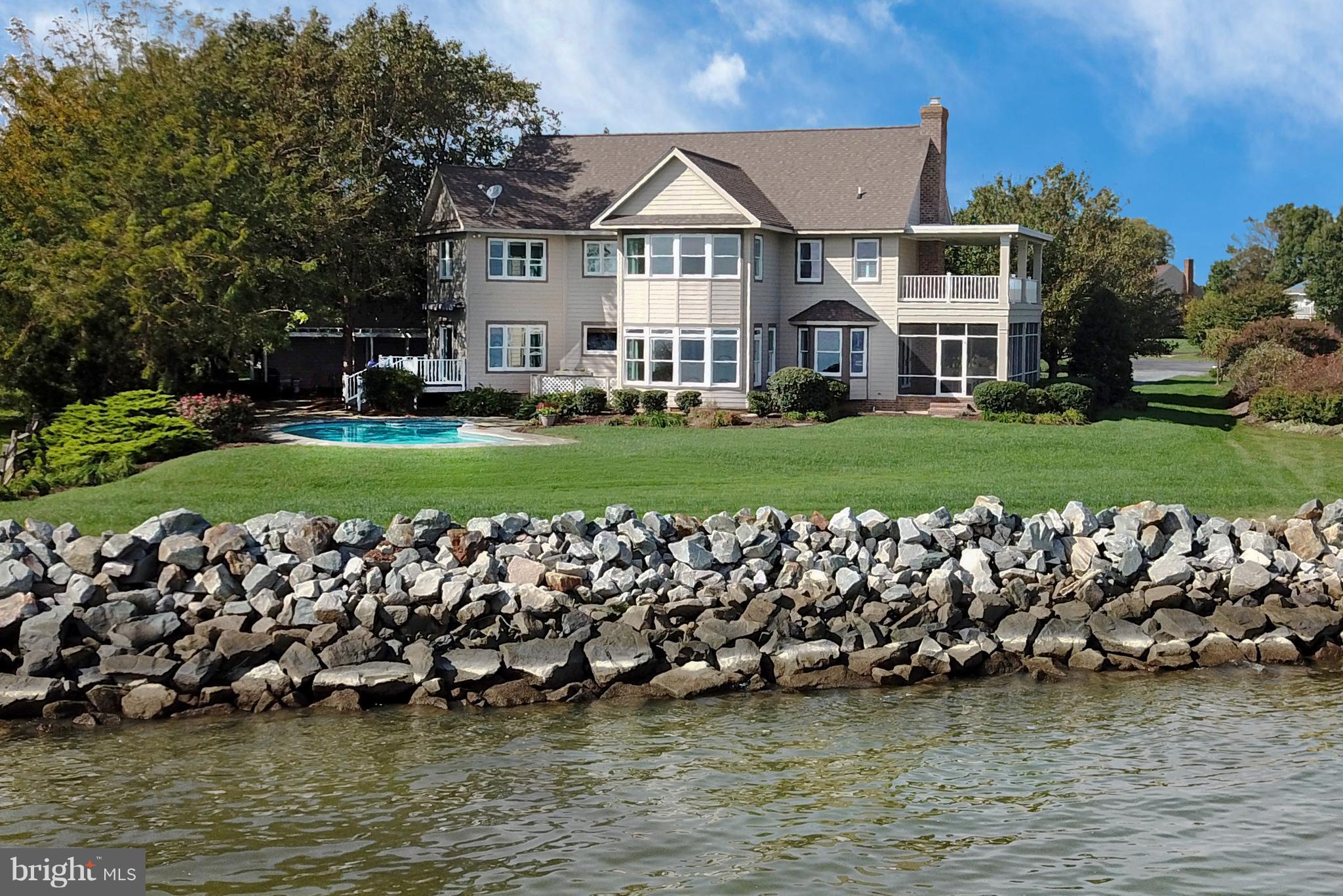 COVE CREEK CLUB - Residential