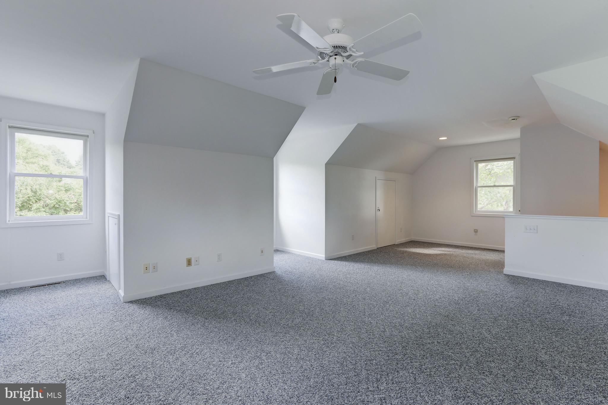 COVE CREEK CLUB - Residential