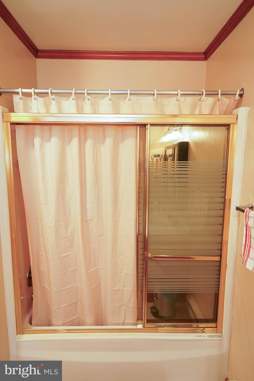 SCHUMAKER GLEN - Residential