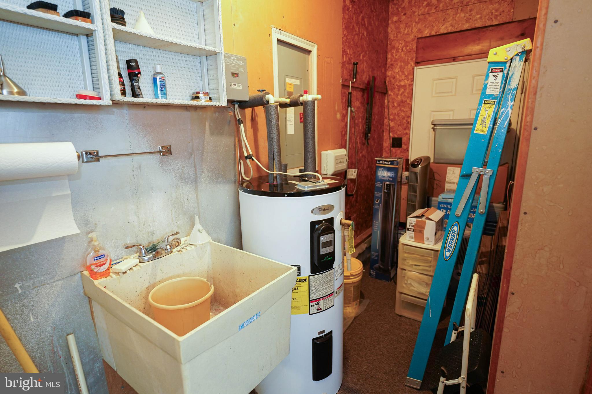 SCHUMAKER GLEN - Residential