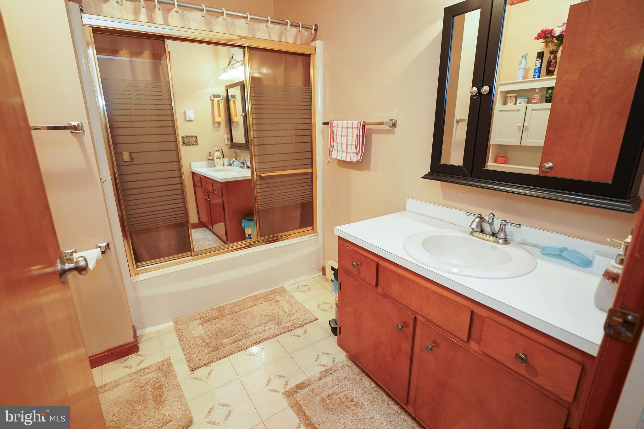 SCHUMAKER GLEN - Residential