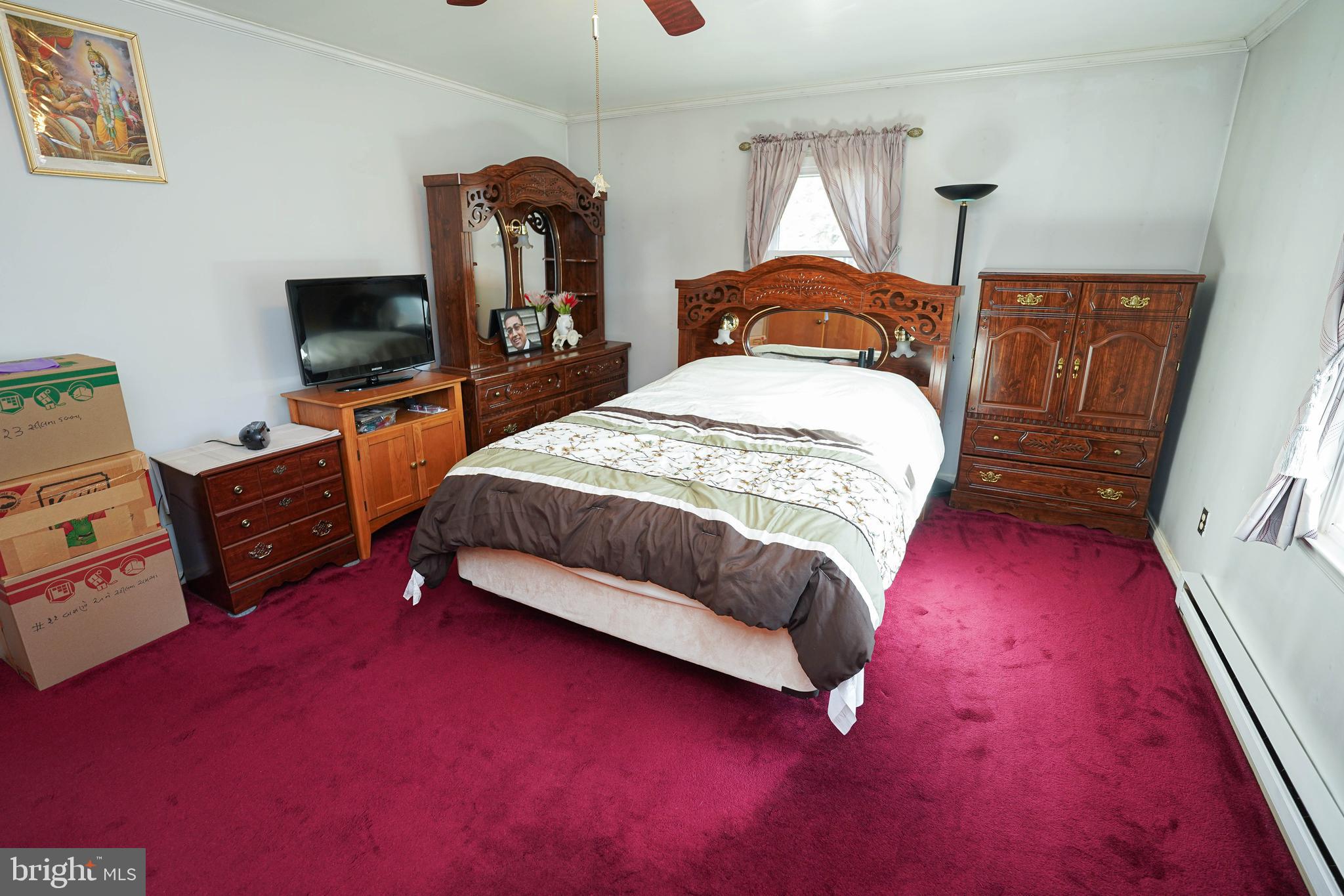 SCHUMAKER GLEN - Residential