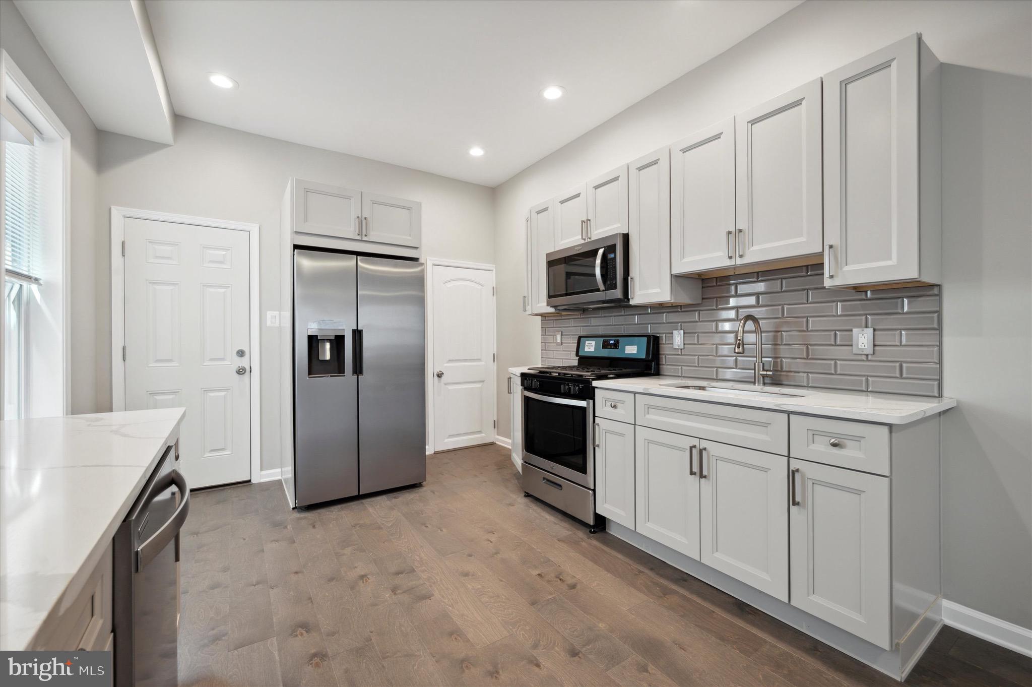 GERMANTOWN - Residential