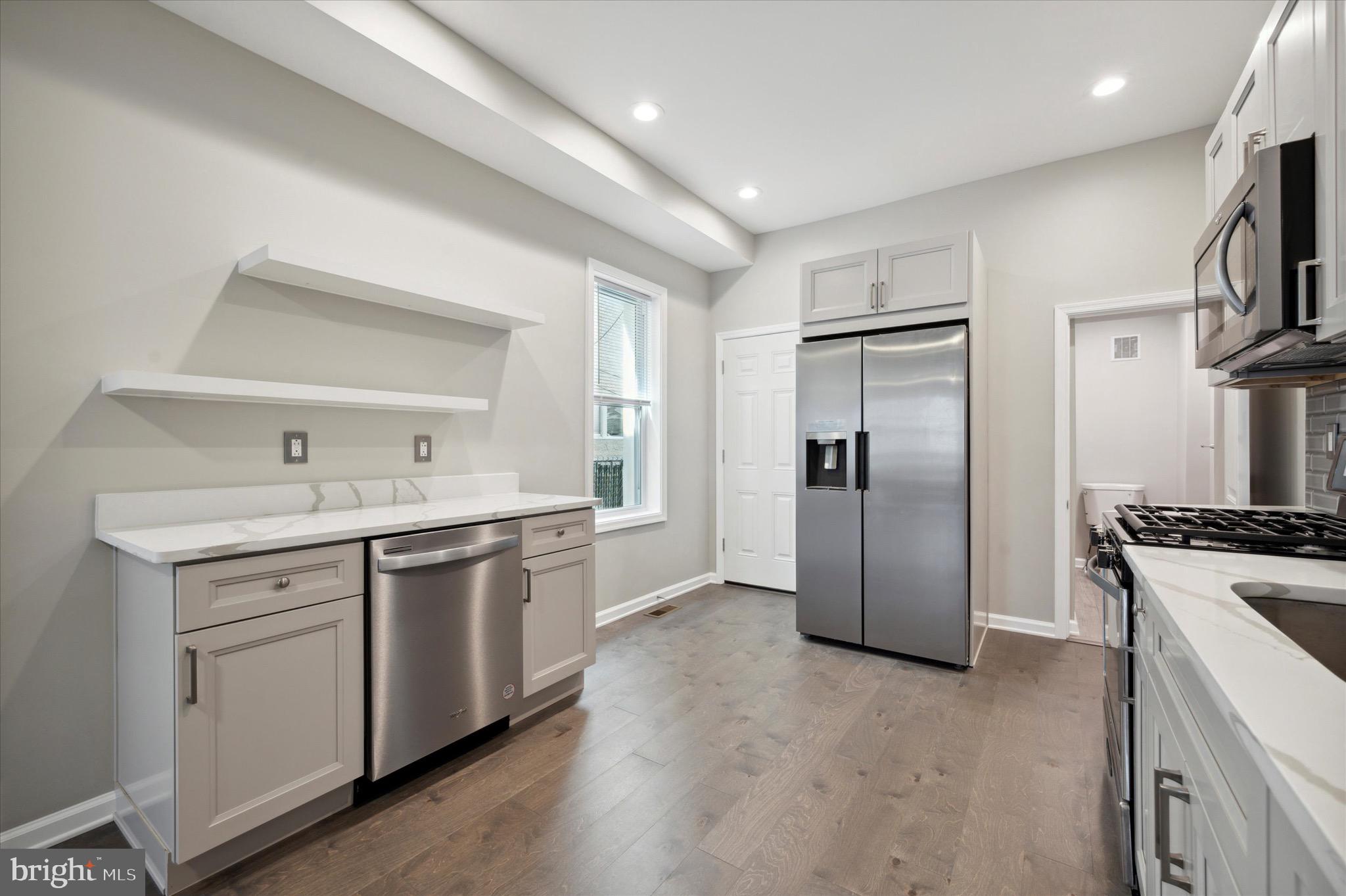 GERMANTOWN - Residential