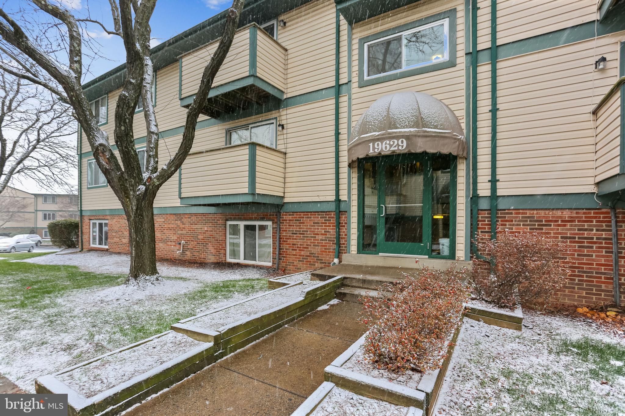 GREENFIELD COMMONS - Residential