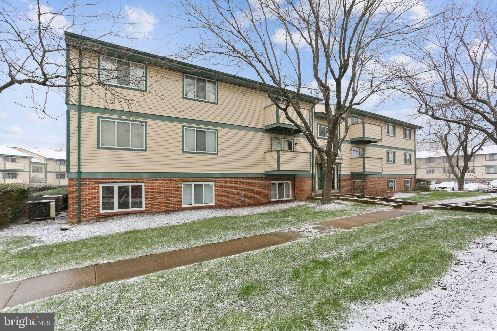 GREENFIELD COMMONS - Residential