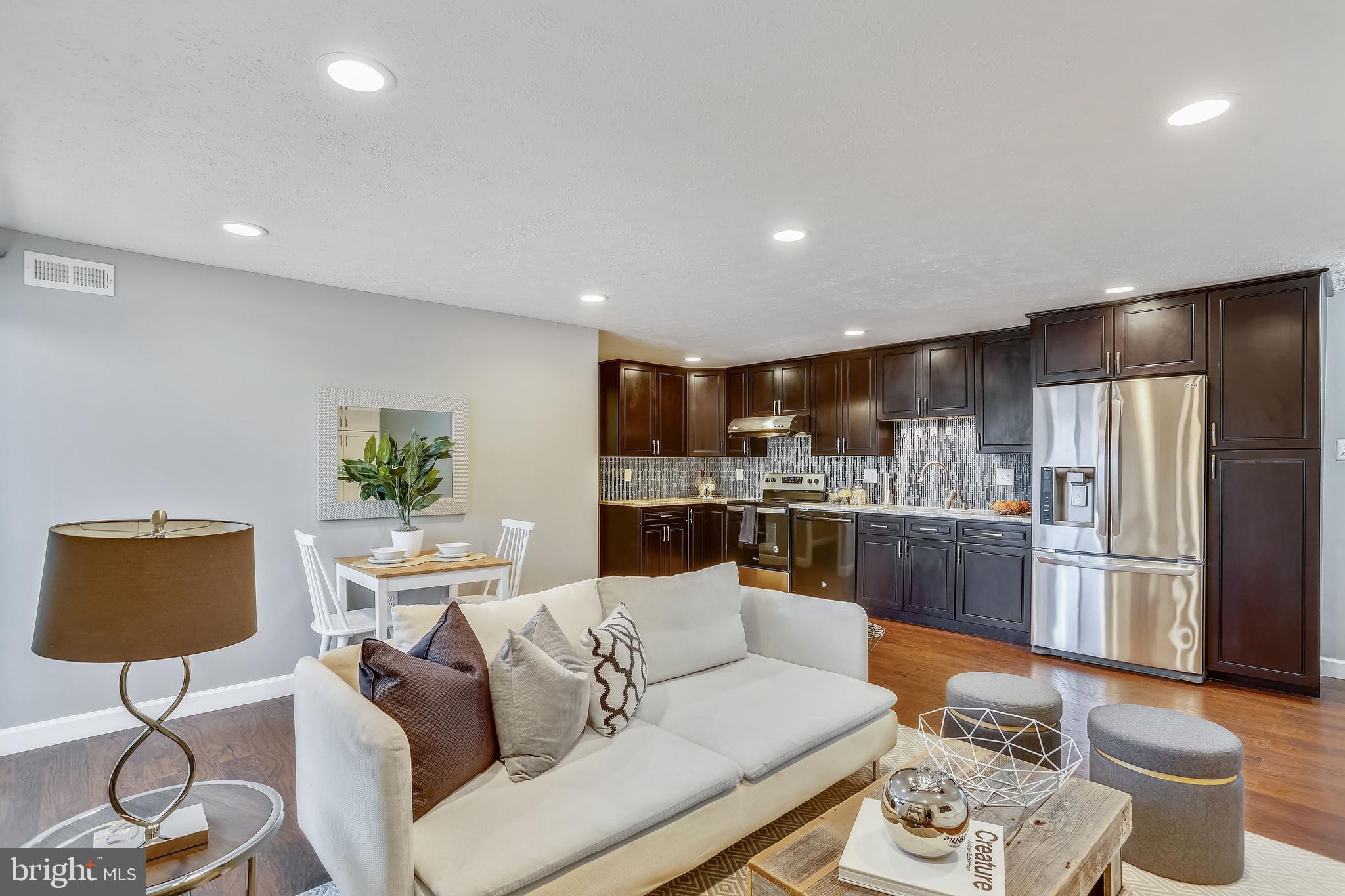 GREENFIELD COMMONS - Residential