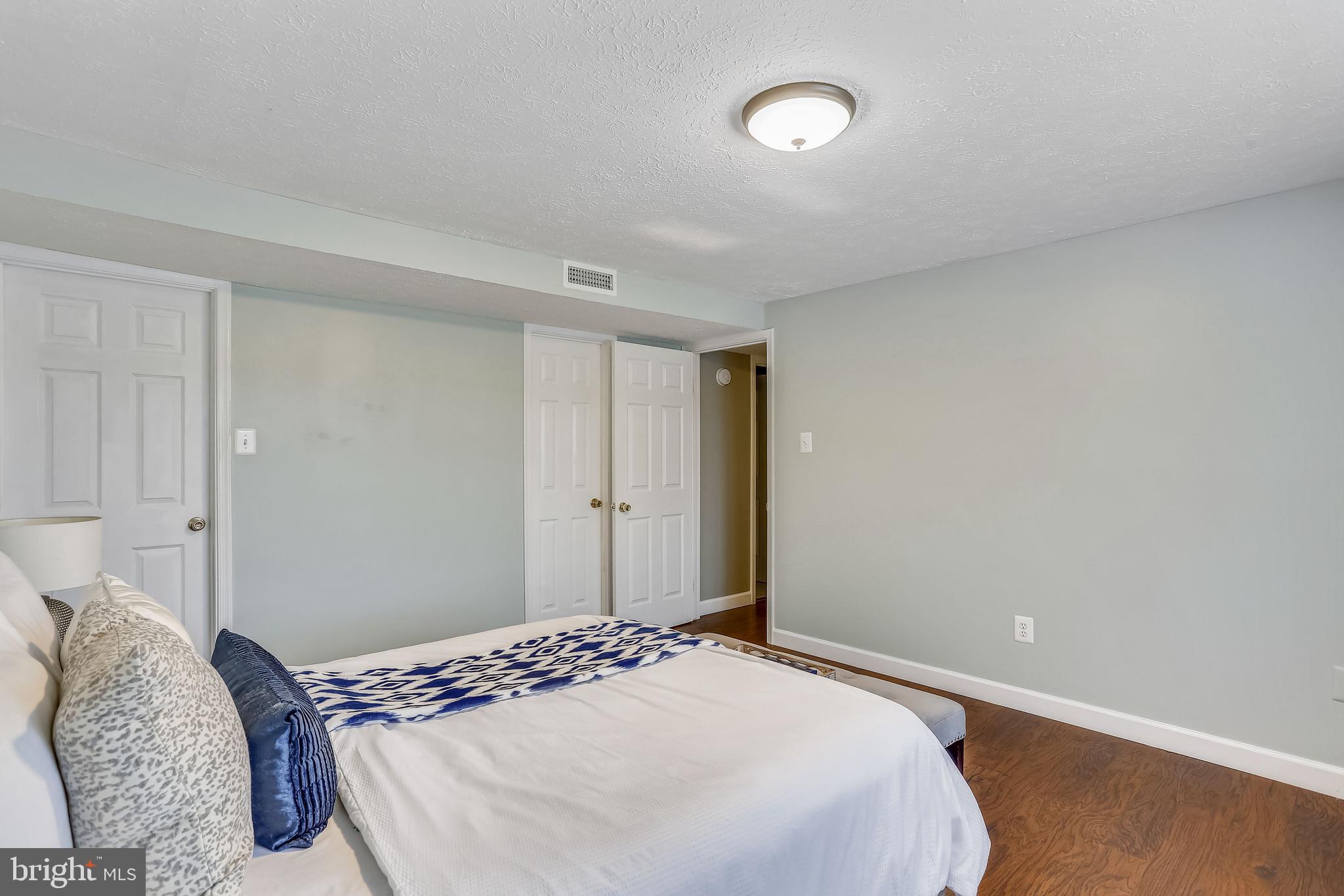 GREENFIELD COMMONS - Residential