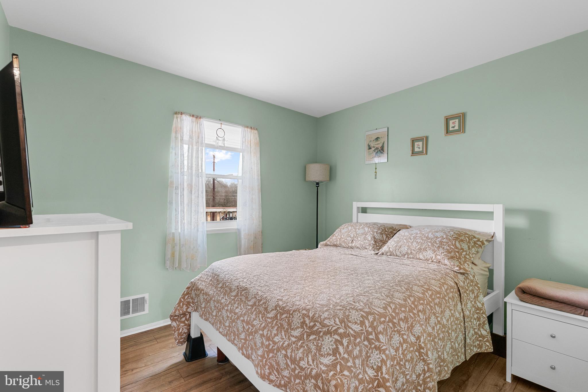 OLNEY ACRES - Residential