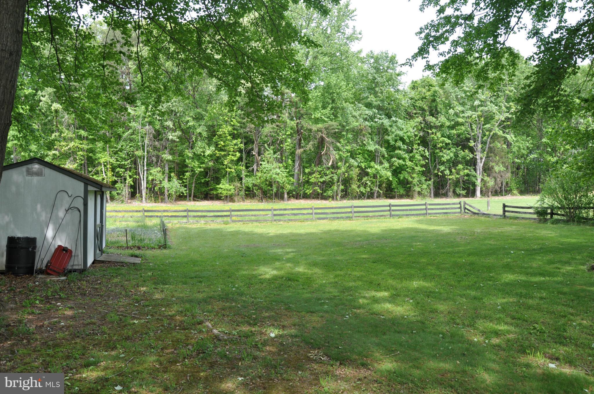 GLENBROOKE WOODS - Residential