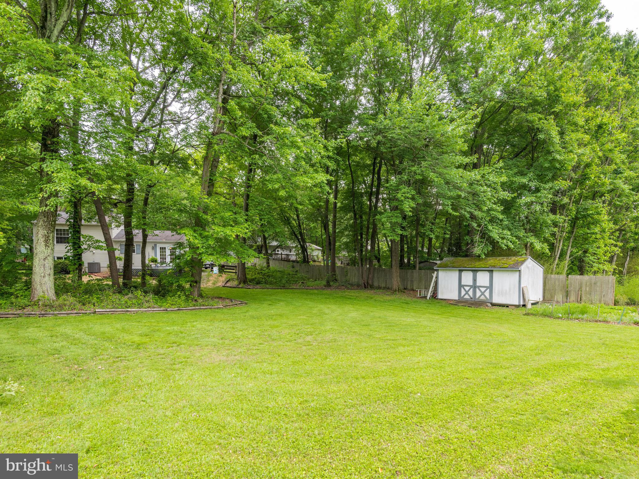 GLENBROOKE WOODS - Residential