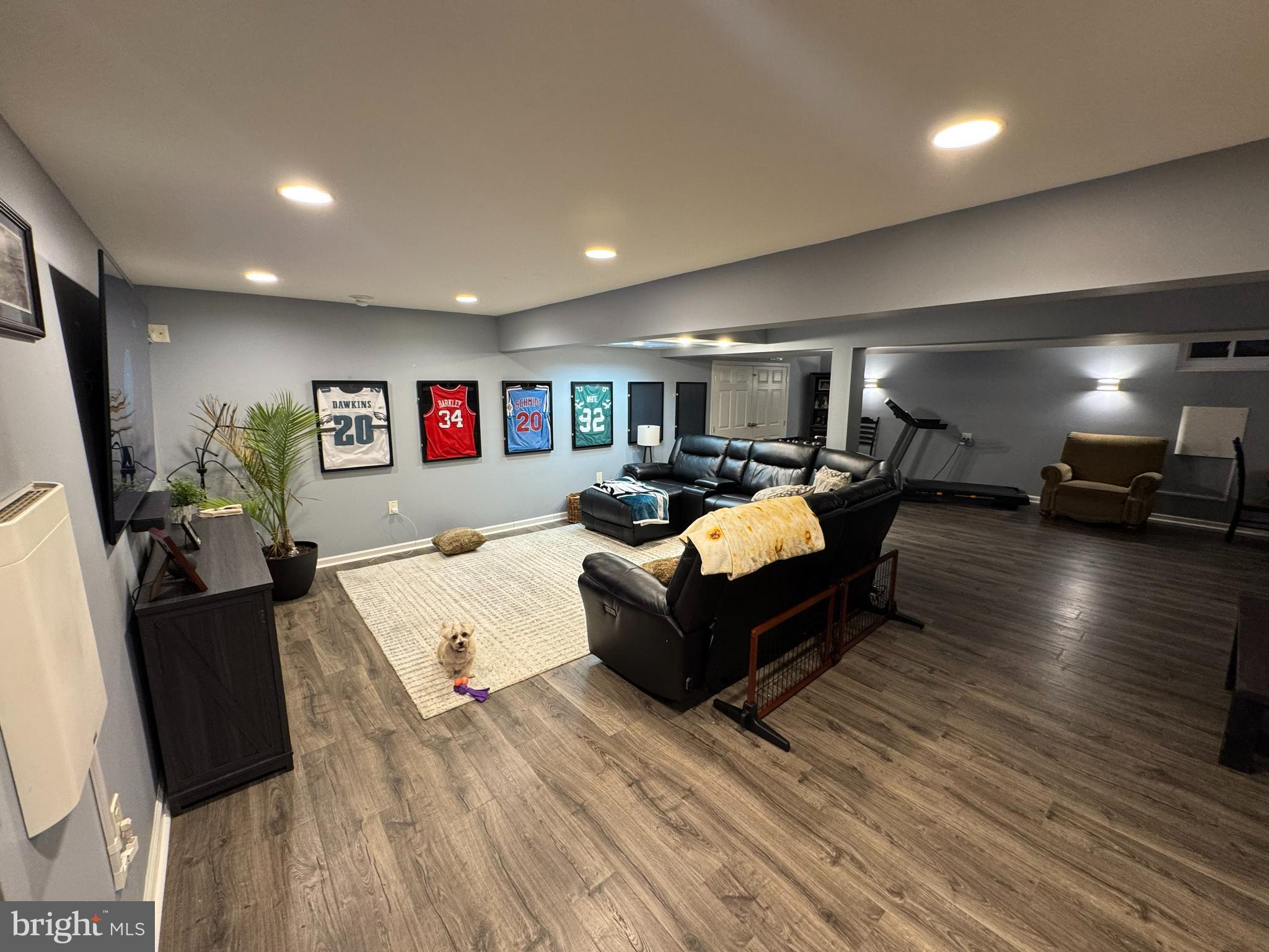 NORTHAMPTON CROSSG - Residential