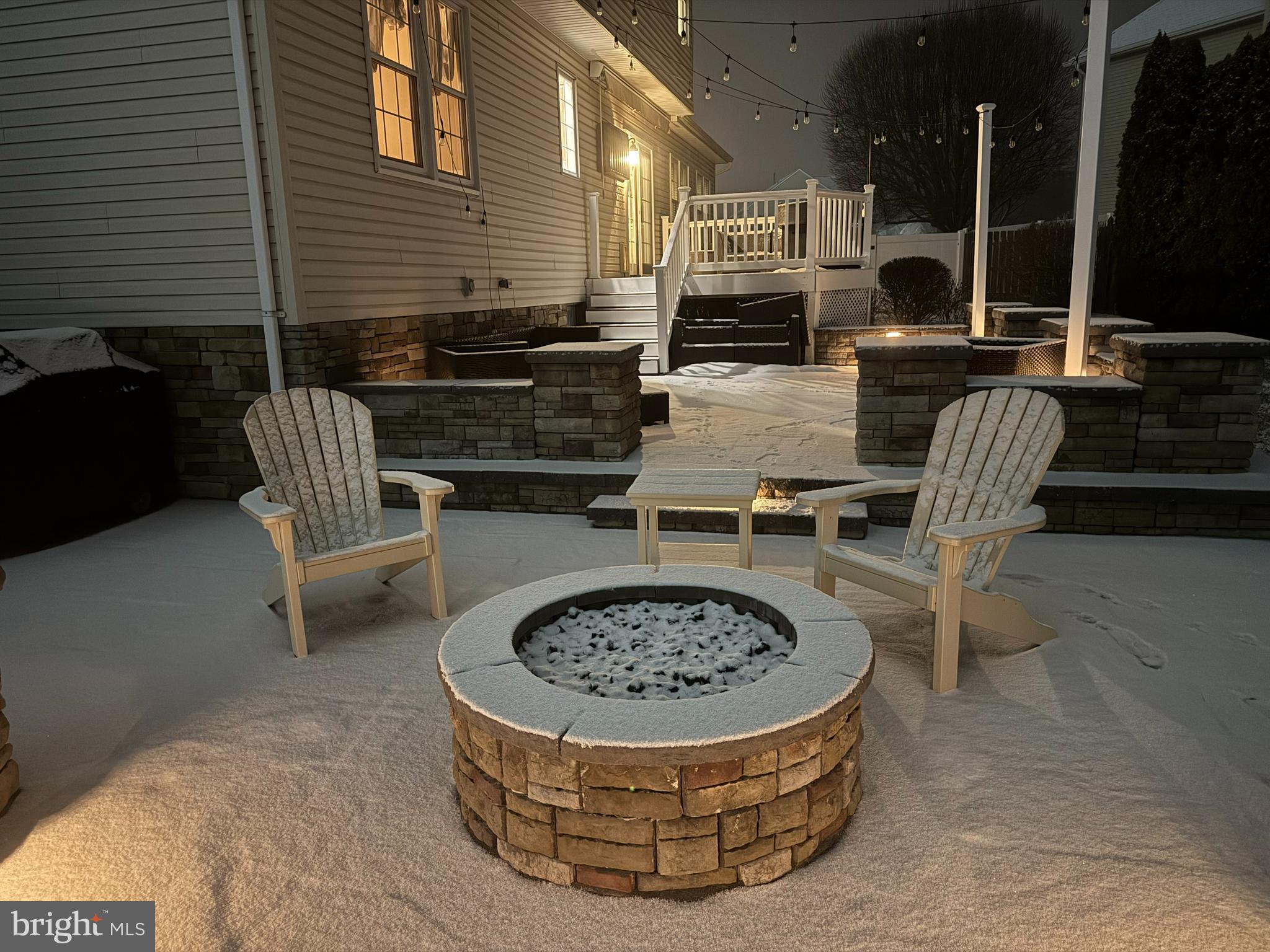 NORTHAMPTON CROSSG - Residential