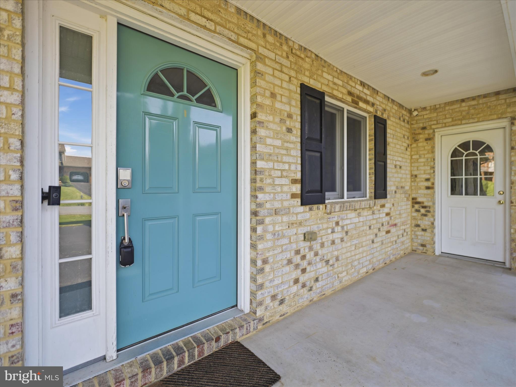 CLOVERTON - Residential