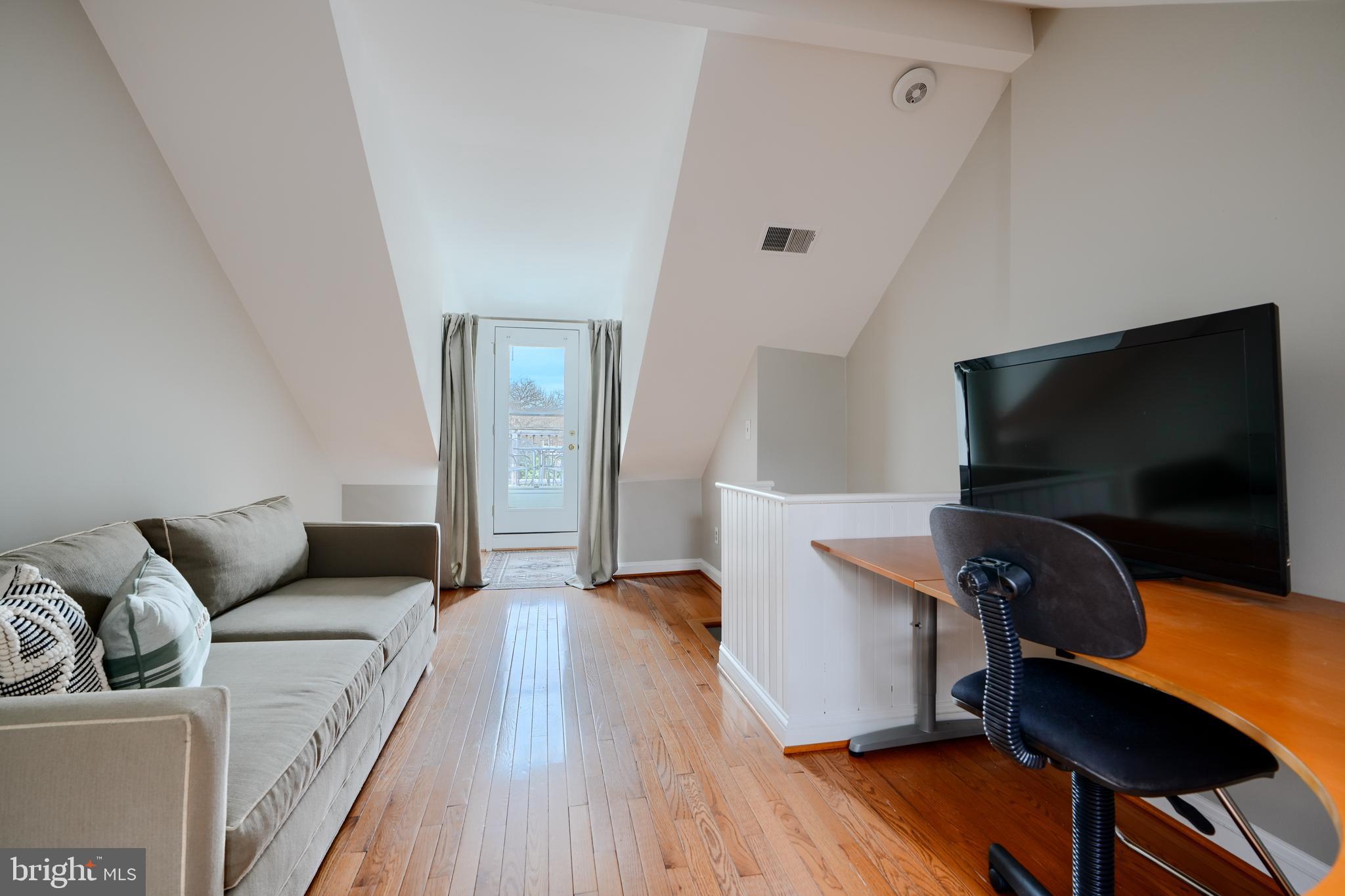 FEDERAL HILL HISTORIC DISTRICT - Residential