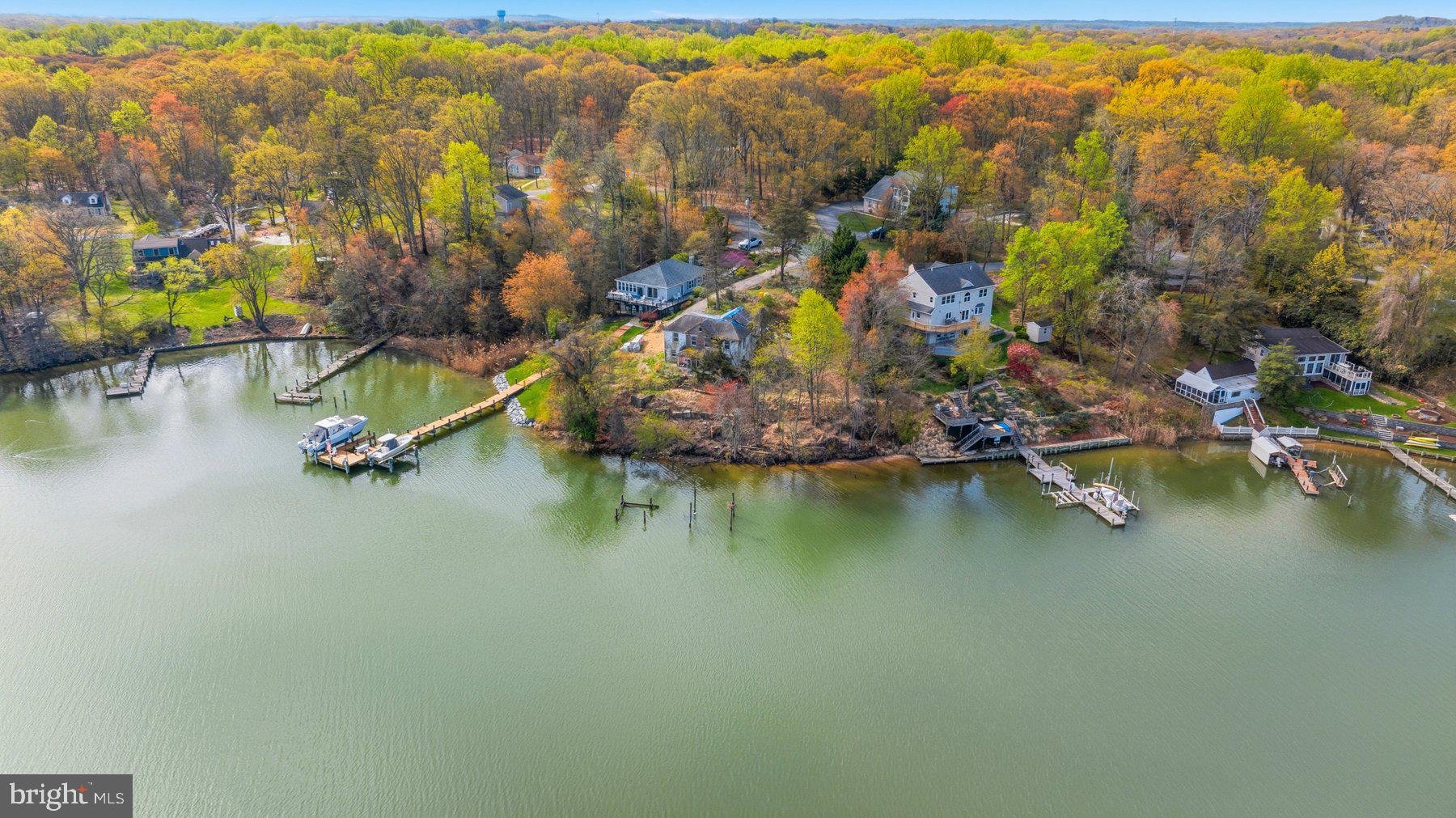 FOREST GLEN - Land