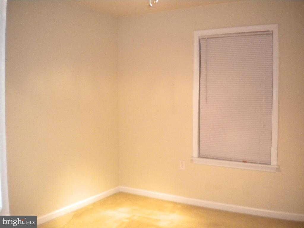 TROUT RUN - Residential Lease