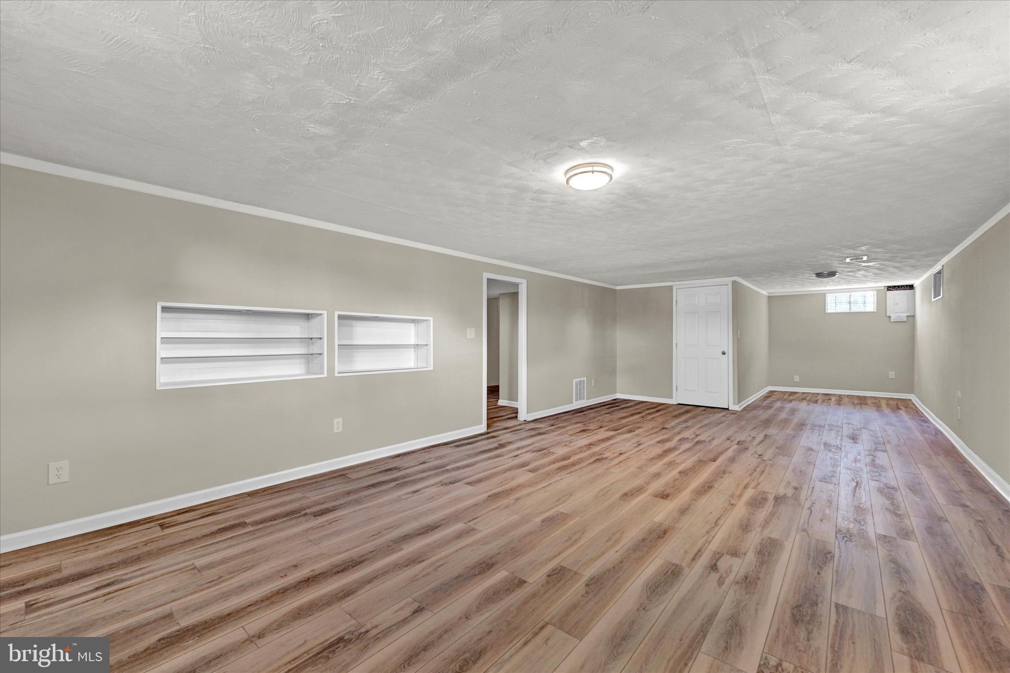 ROSEDALE - Residential