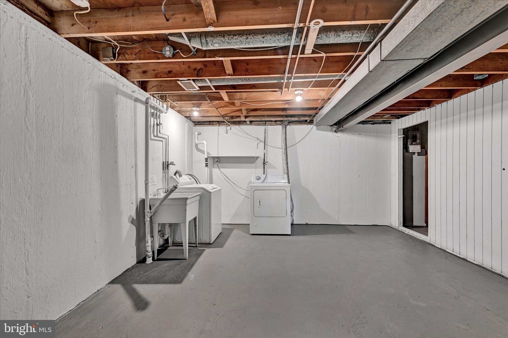 ROSEDALE - Residential